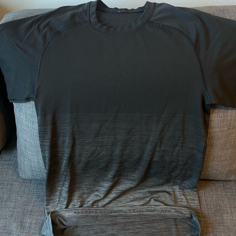 Lululemon Black/Grey Gradient Athletic T-Shirt